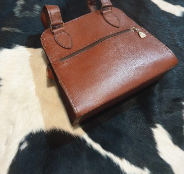 +1.775.462.2.190+Hand+Made+Leather+Goods+Handbags+Purses+Real+Pure+Bag+Ladies+Women+Natural+Men+Wallet+Belt+Sale+for+Cheap+Cheapest+Coats+Vests+Rugs+Paintings+Art+Las+Vegas+Los+Angeles+Armenia+Iran+Waist+Bag+Office+Coat+Seat+Cover+Tablet+Mobile+Bullet+Belt+Backpack+Bracelet